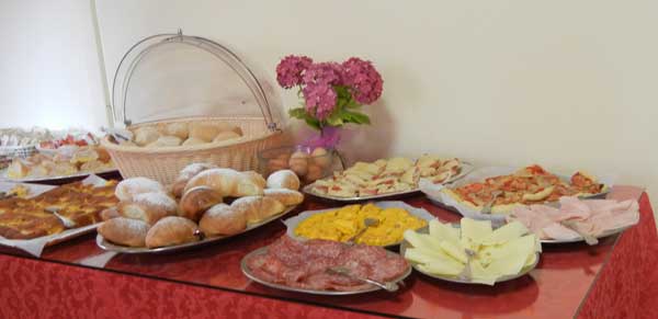 Colazione a buffet - Hotel Zaghini Rimini